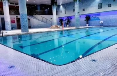 بهترین استخر و جکوزی قم