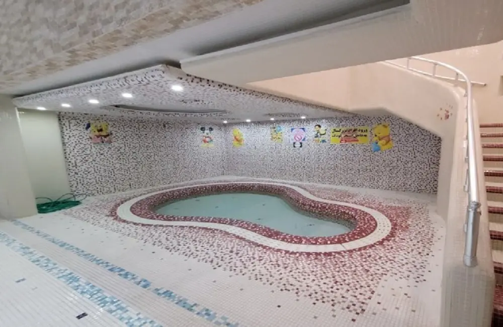 بهترین استخر و جکوزی قم